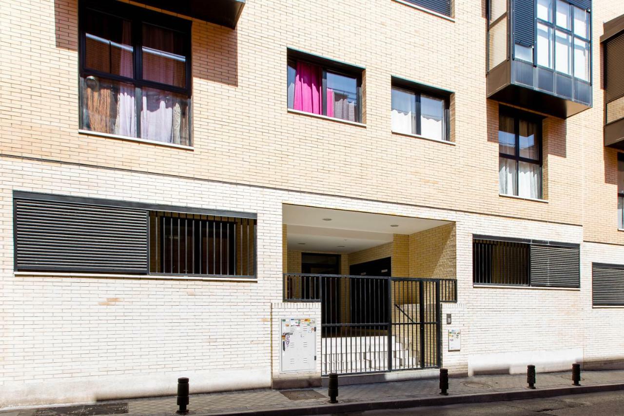 2 Habitaciones Apartamento Temporada En Lucero Madri Exterior foto